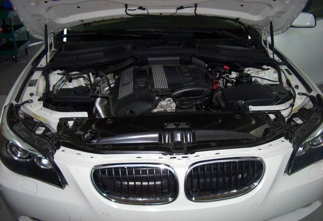 教具——BMW530i
